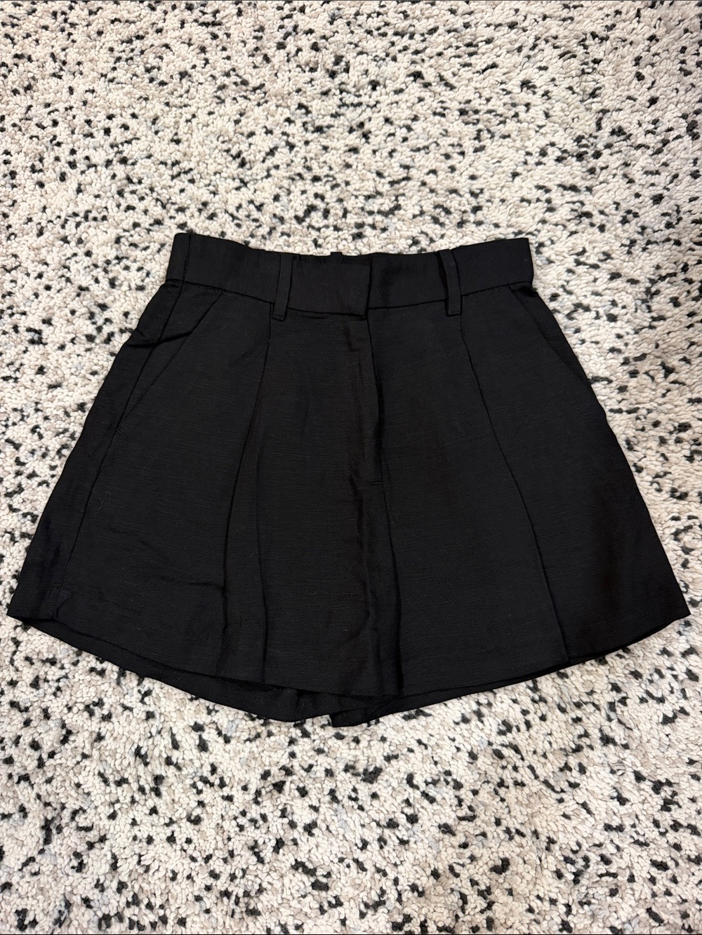 H&M Linen Blend Shorts
